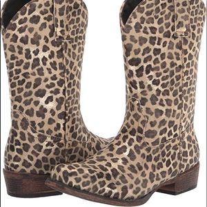 Girls roper boots size 2 new